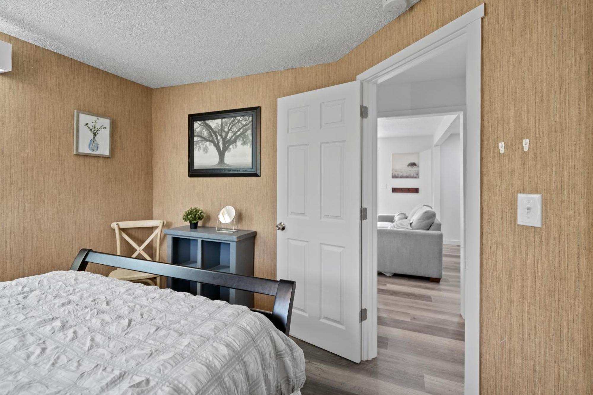 Peach Street Super Suite Medford Exteriör bild